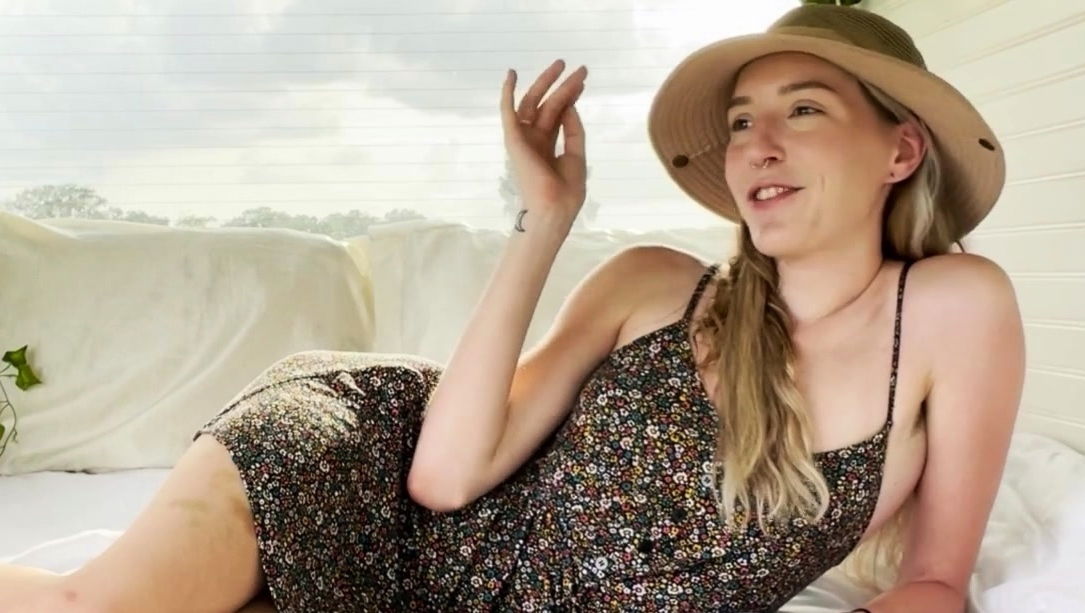 Ersties Florida Girl Gets Bench