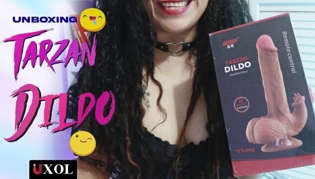 Dildo TARZAN unboxing UXOLCLUB Versión youtube Agatha Dolly