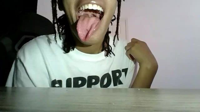 CLEANING MY TEETH - GIANTESS VORE