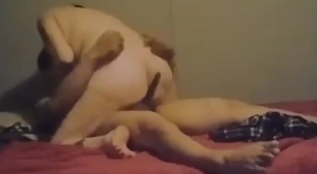 Dp with amateur brunette babe gets her first dp