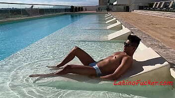 When Model Isn'_t Modeling And Wanting To Suck Cock