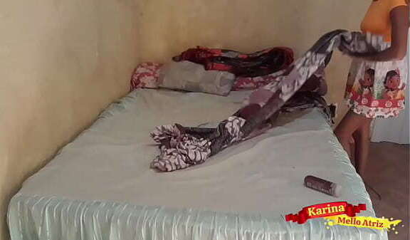 Minha pequena enteada &eacute_ tes&atilde_o