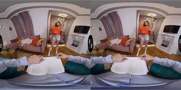 VIRTUAL TABOO Bigger Better Stronger