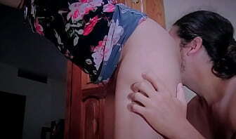 &iexcl_&iexcl_EL DIABLO ESTA TIERRA!! MADRASTRA CULONA TIENE SEXO HIJASTRO MILITAR PORQUE DICE HIJASTRO MILITAR TIENEN POLLA GRANDE ESPOSO, SEXO CASERO REAL AMATEUR MADRASTRA HIJASTRO