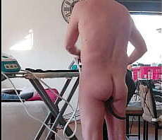 Lopebelgique repasse le linge de son maitre