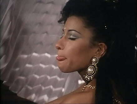 Brunette shows riding abilities