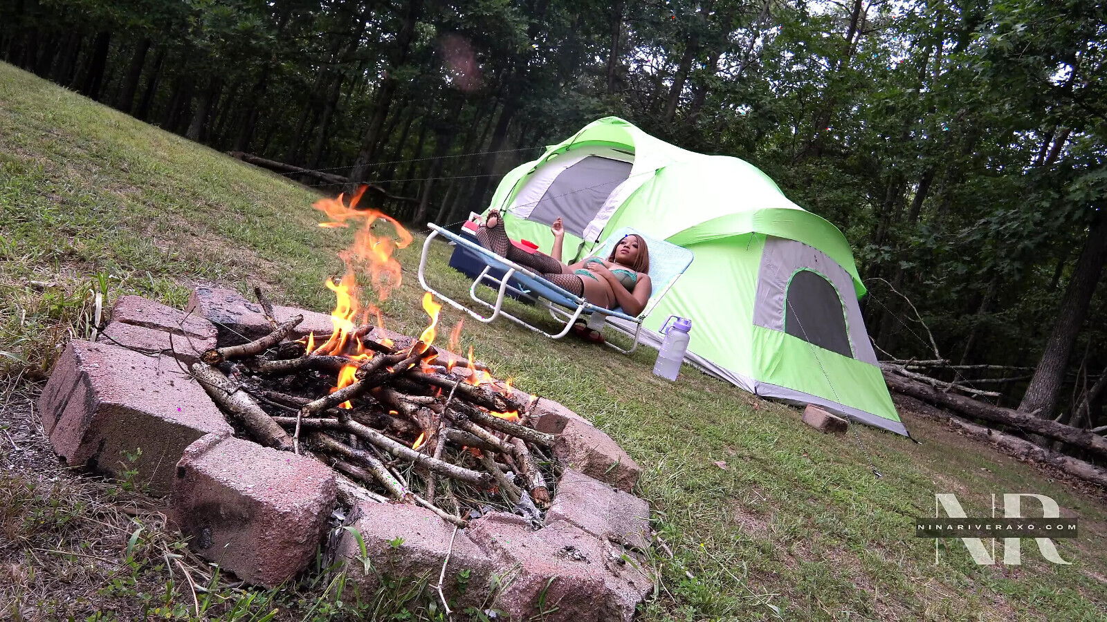 Rivera plays with pussy first camping trip Super Flims