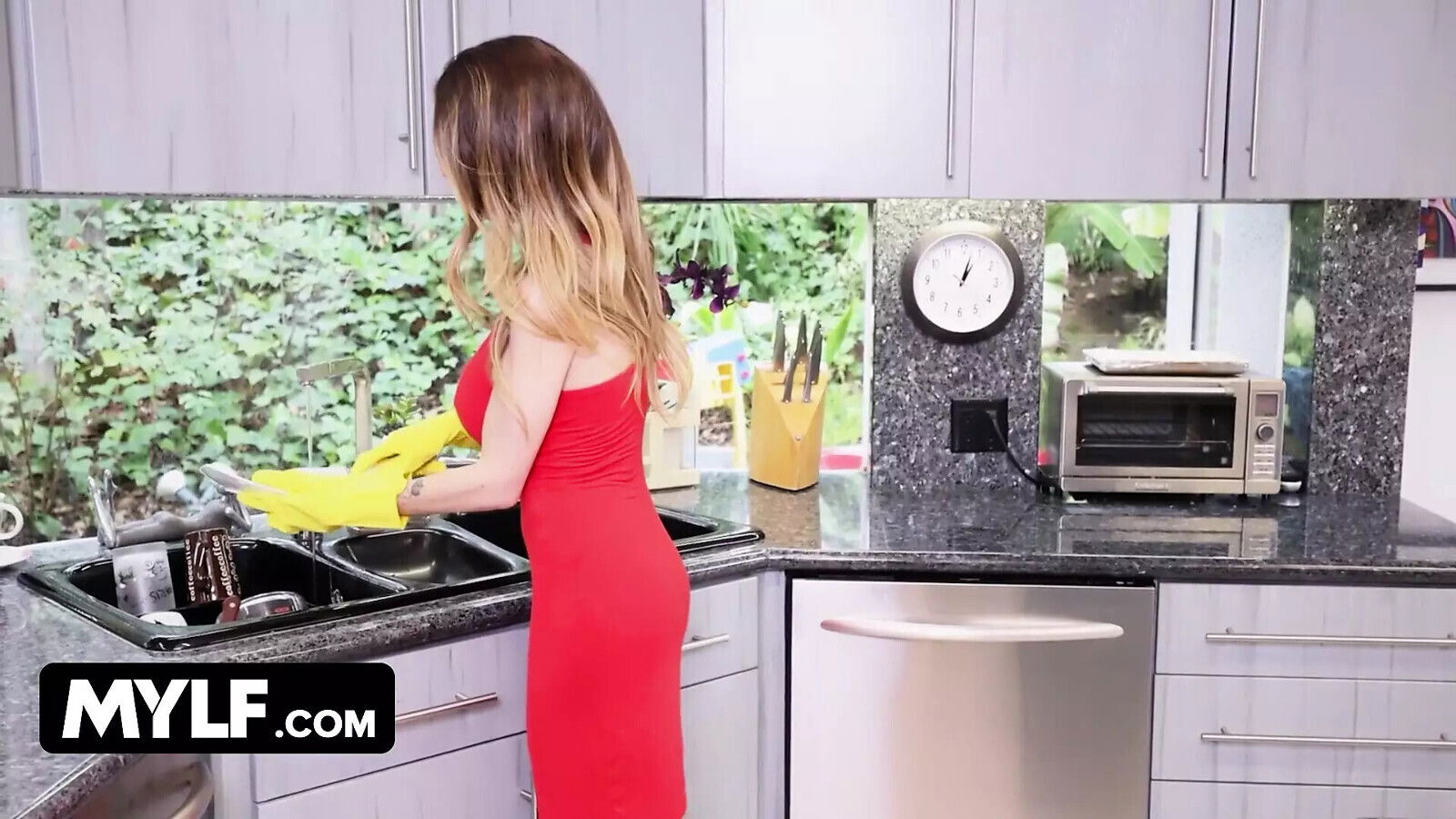 Step With Giant Mckenzie Gets Creampied Mischievous Step MomDrips