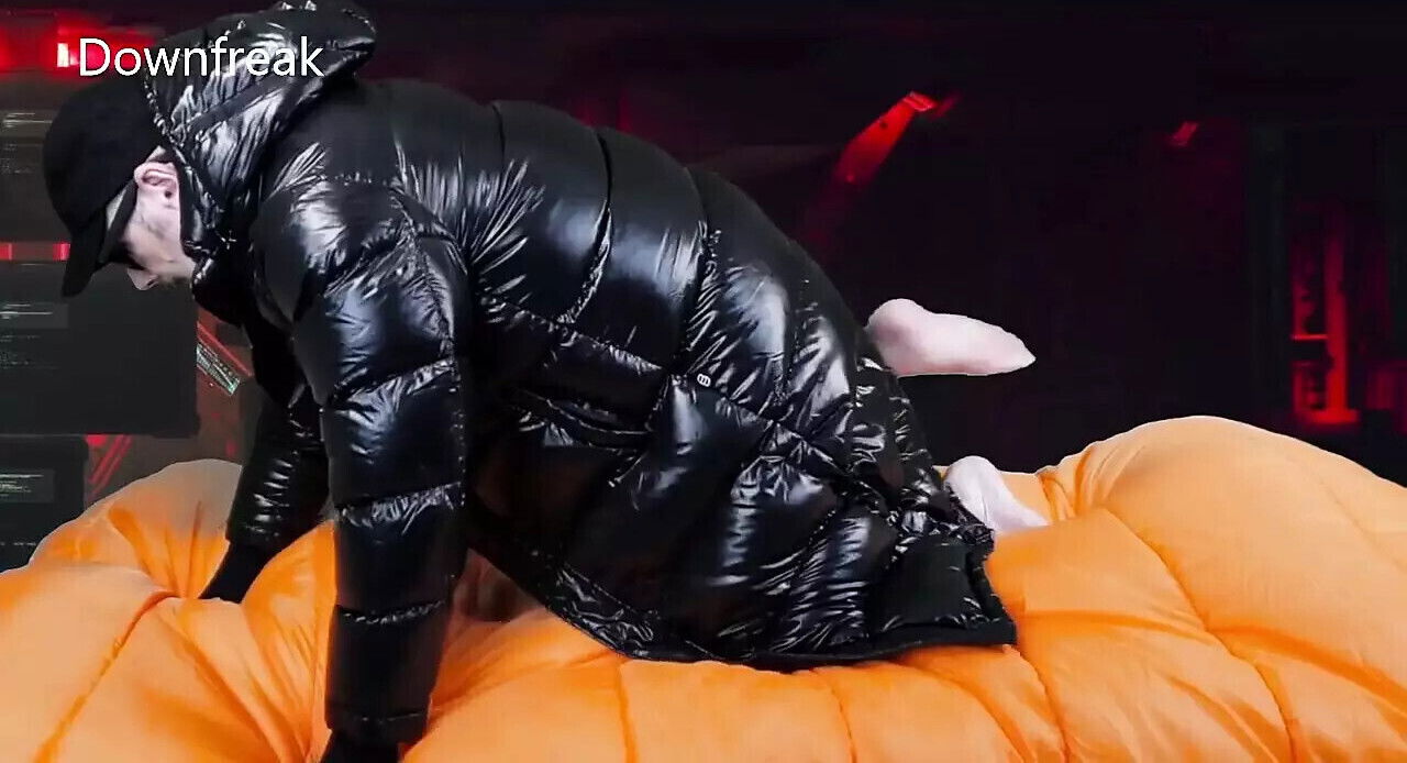 Long Down Coat Super Puff Masturbation