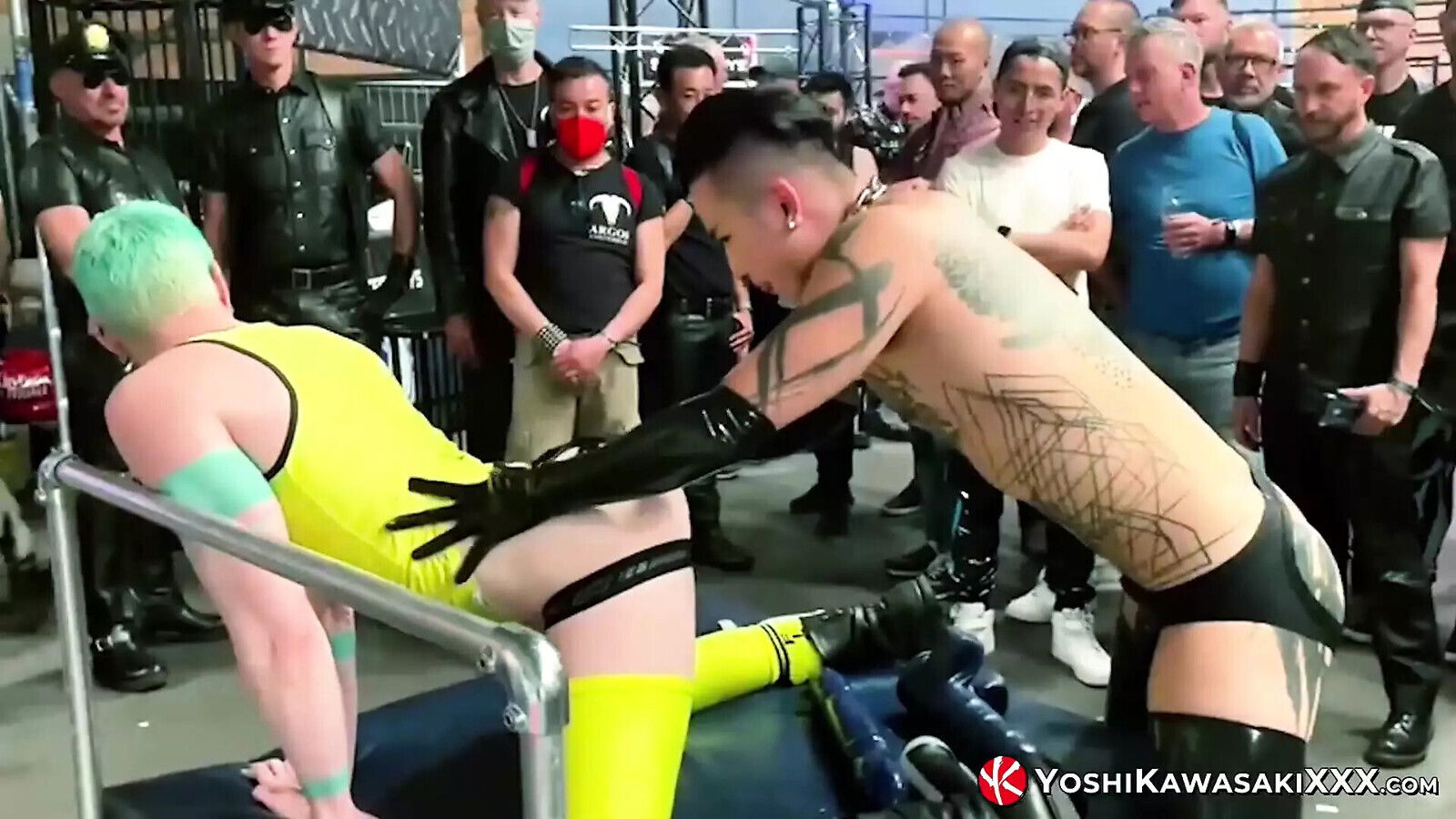 YOSHIKAWASAKIXXX Yoshi Kawasaki Fisting With Axel Abysse