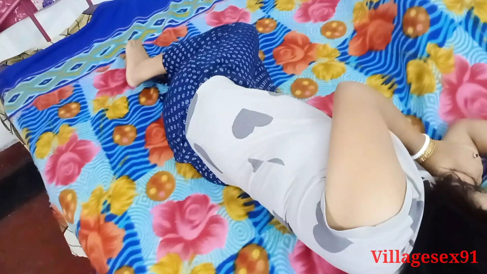 Collage girl chudai hotel room