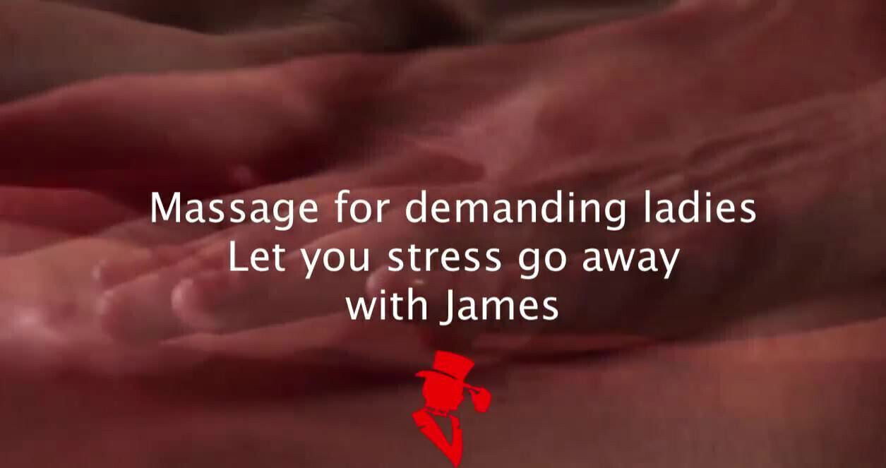 Massage for woman in Paris