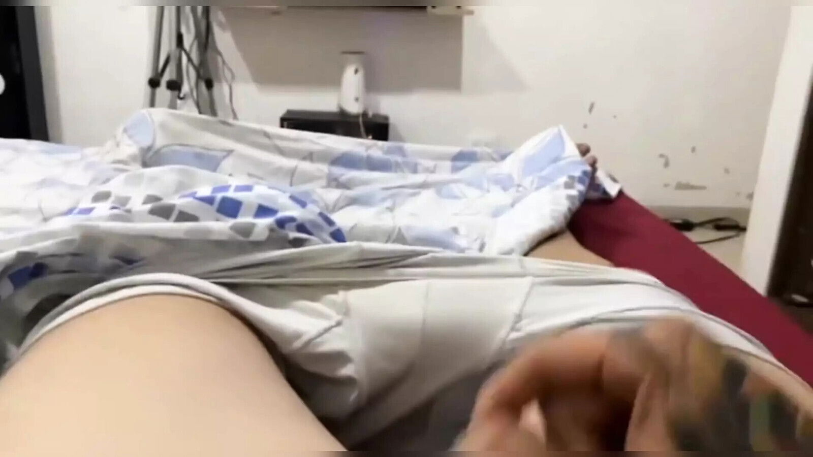 finds stepson masturbating, gets horny fucks stepmother fucks living room (a(720P)