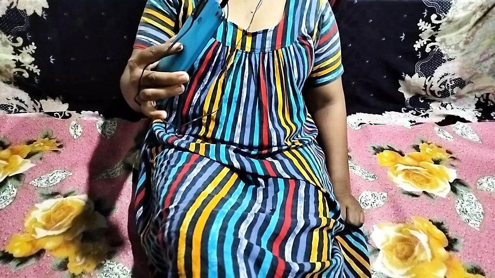 fingering with glass bobbin fingers please foreign husband.