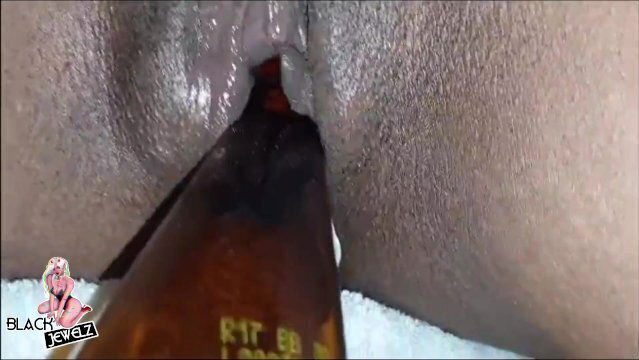 Squirted over fingers. like Daddy?