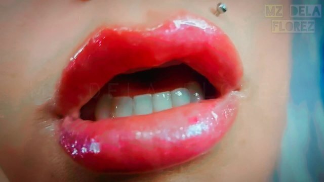Lipgloss Kisses: Goddess Lips Fetish ASMR with Binaural Beats