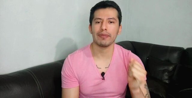 Recibo sexo oral años novia sala escondidas mujer!