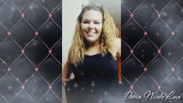 into dressing room chat with