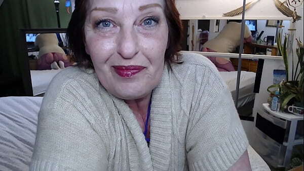 Invited young friend over seduce from redhead pawg mature dawnskye1962