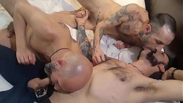 cameraman resist temptation join fucking beautiful males.