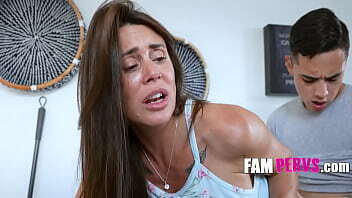 Abby Somers Reluctant Ends Giving Stepson Juan Loco'_s Advances