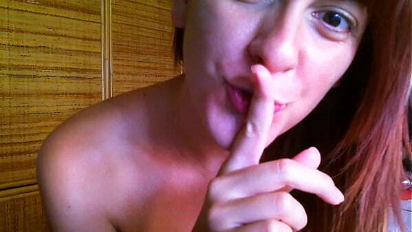 phone with friend this slutty Italian girl masturbates makes pussy drip