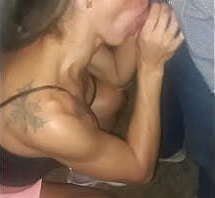 Chupei para v&aacute_rios meio estrada.