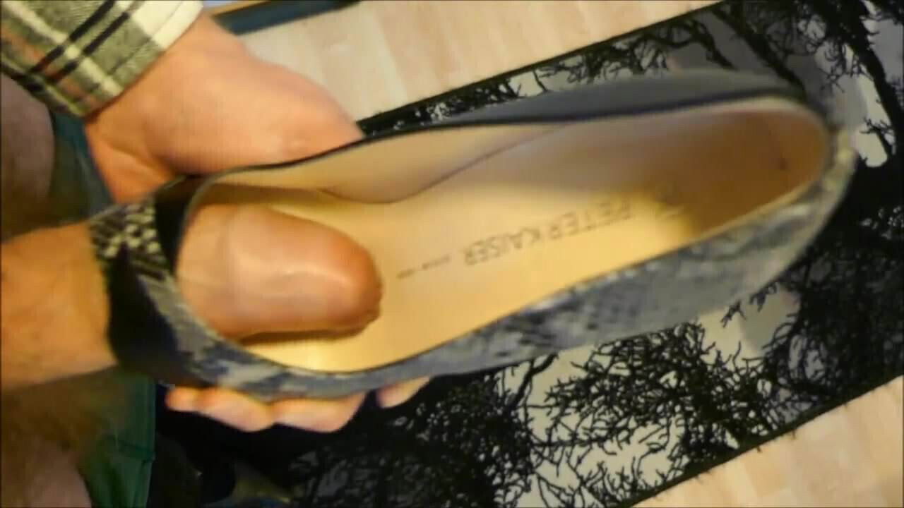 wifes heel (peep toe)