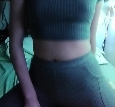 Teen girlfriend teases boyfriend and has full sex while clothed cumming in her leggings