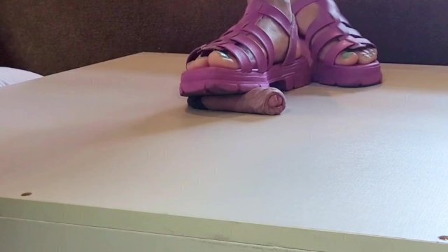 Tinder girl trampling my cock