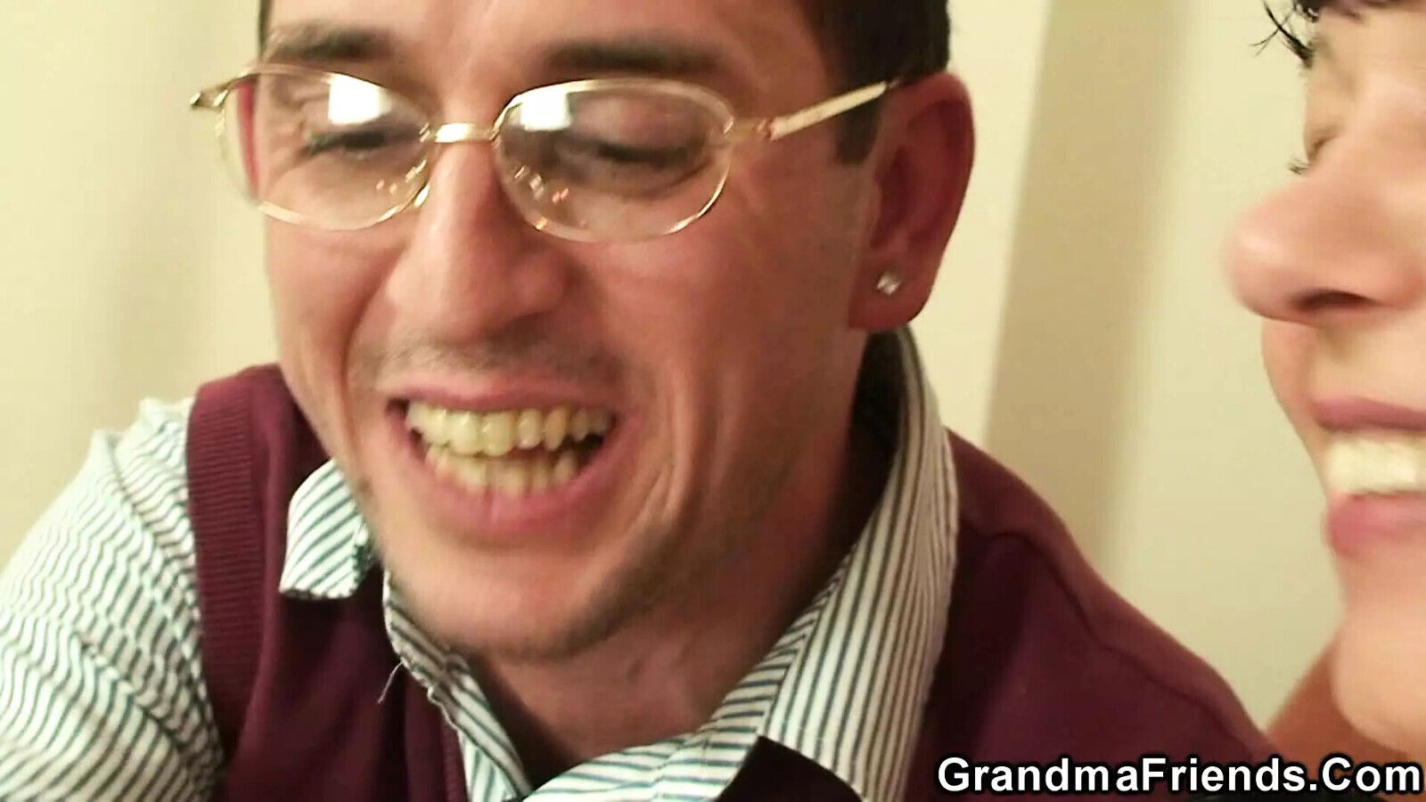 dudes film threesome with mature fatty