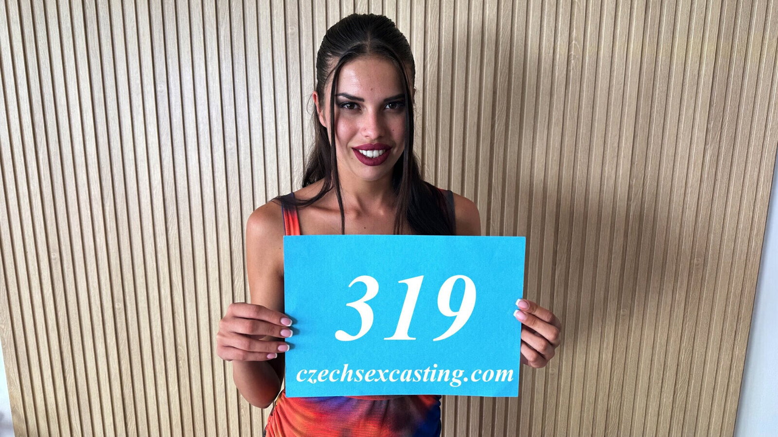 Sexy Macarena Lewis wants more work adult industry