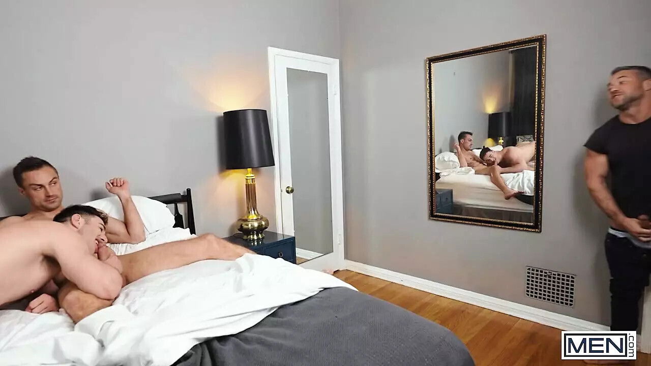 Michael Boston Sucks Colby Melvin Then Gets Dicked Down Damien White Until Face