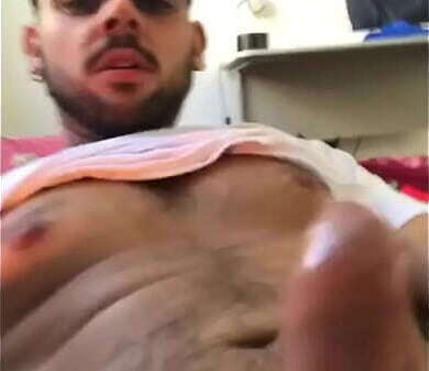 NOVINHO GOZANDO CAMISINHA