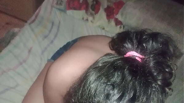 NOVINHA GOSTOSA MAMANDO GOSTOSO IMPLORANDO LEITINHO QUENTE BUCETINHA