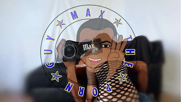 CMCS1E5:&nbsp_ELLA GIVES SLOPPY BLOWJOB RIDES UNTIL GIVE HUGE CREAMPIE!