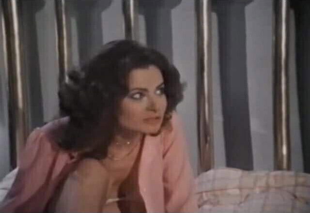 veronica hart between sheets.scene