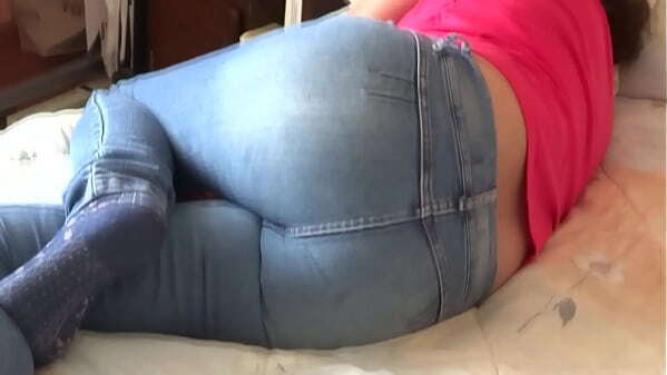 Stepson sticks huge dildo while rest mutual masturbation