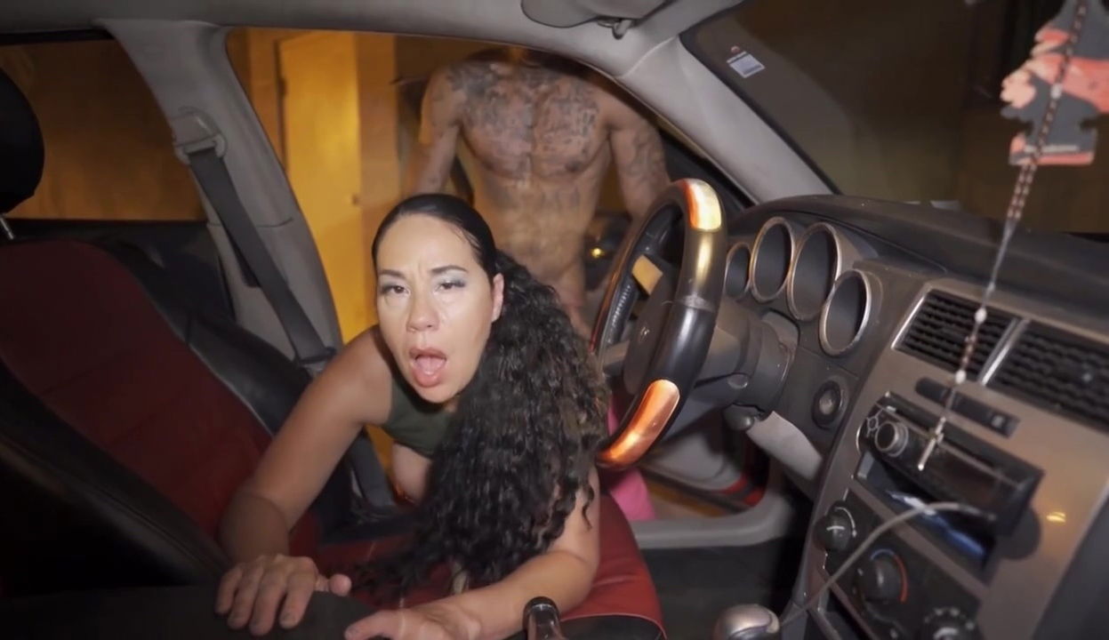 Queen Rogue With Admirer