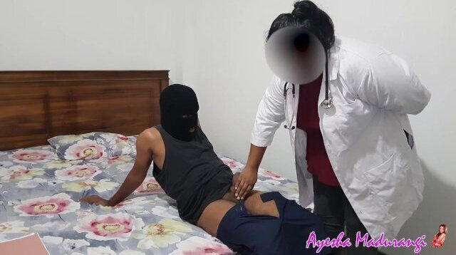 Patient Fucked Doctor During Check බොරු ලෙඩක් කියලා ඩොක්ට මෝල් කරලා ගත්ත