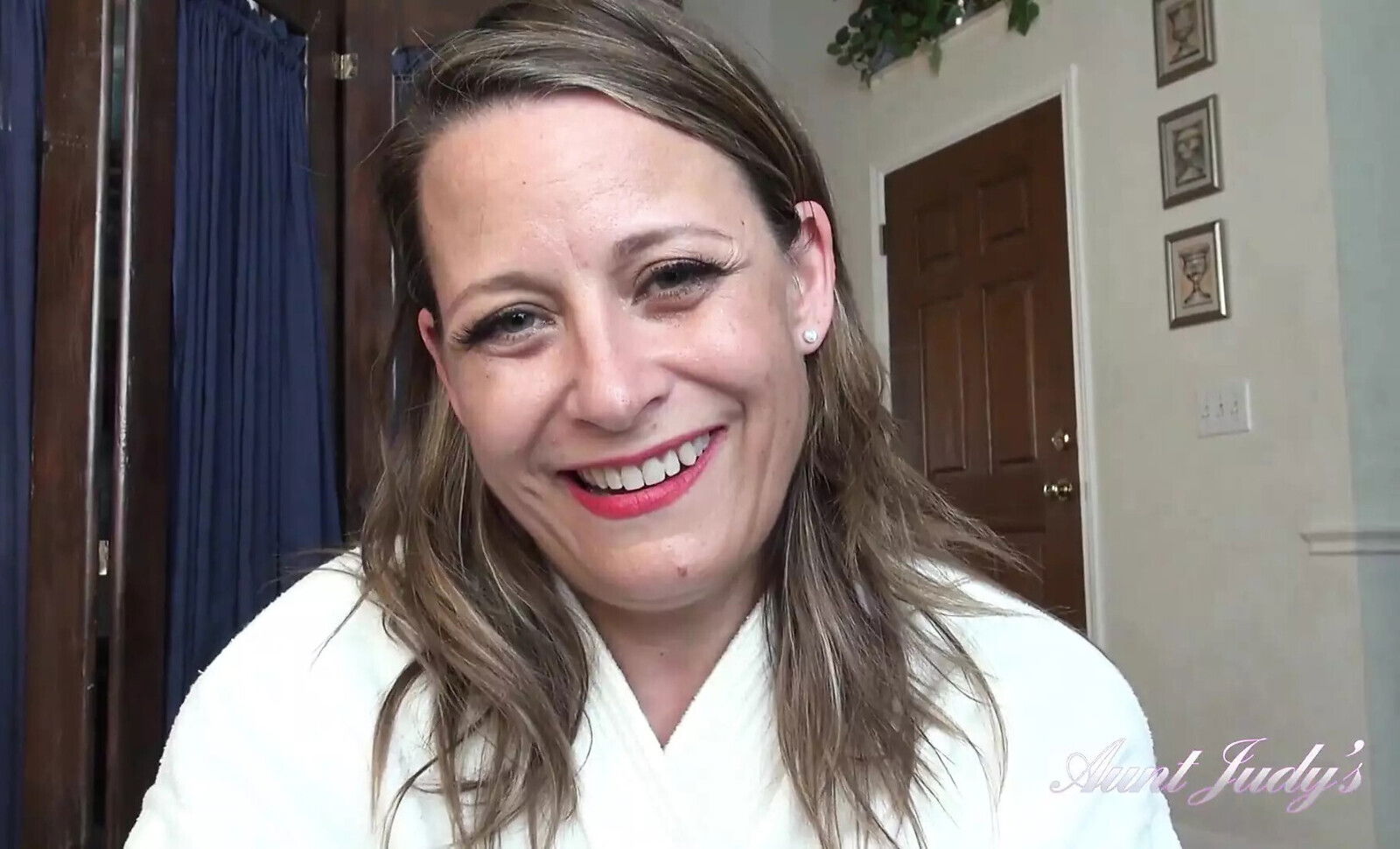 AuntJudys Your Busty 52yo StepAunt Jayden Jacks Sucks Your (POV)