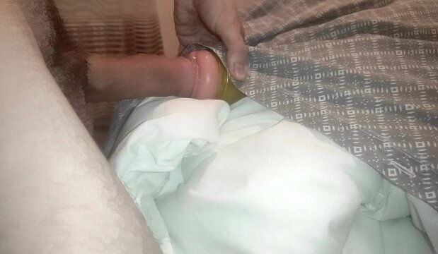 maître s'occupe p'tite chatte serrée avec GROSSE QUEUE French Dirty Talk