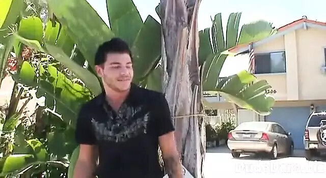 Random twinks have steamy casual