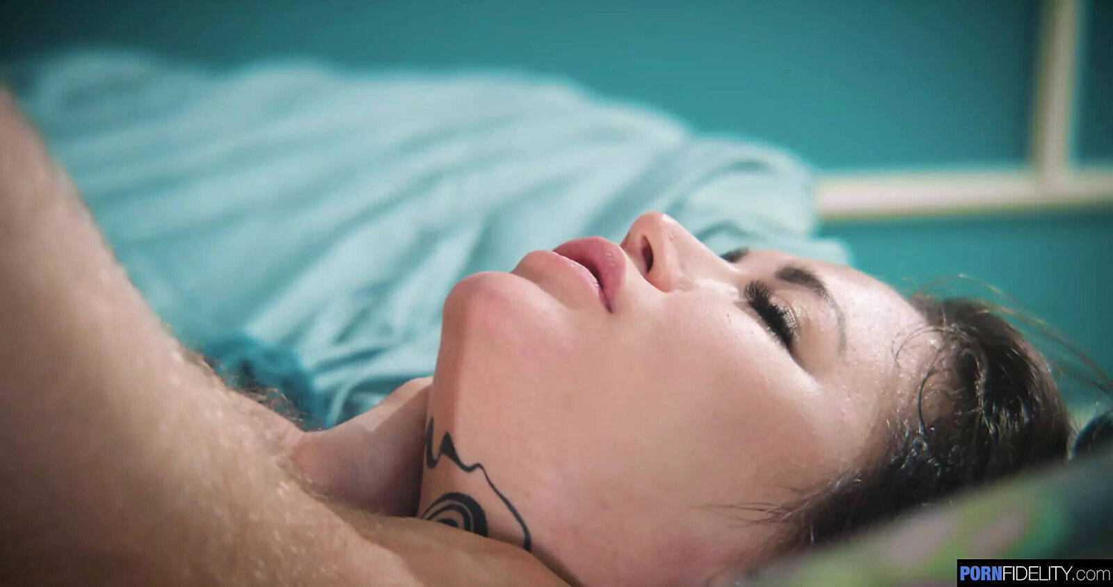 Beauty Blue Mari Galore