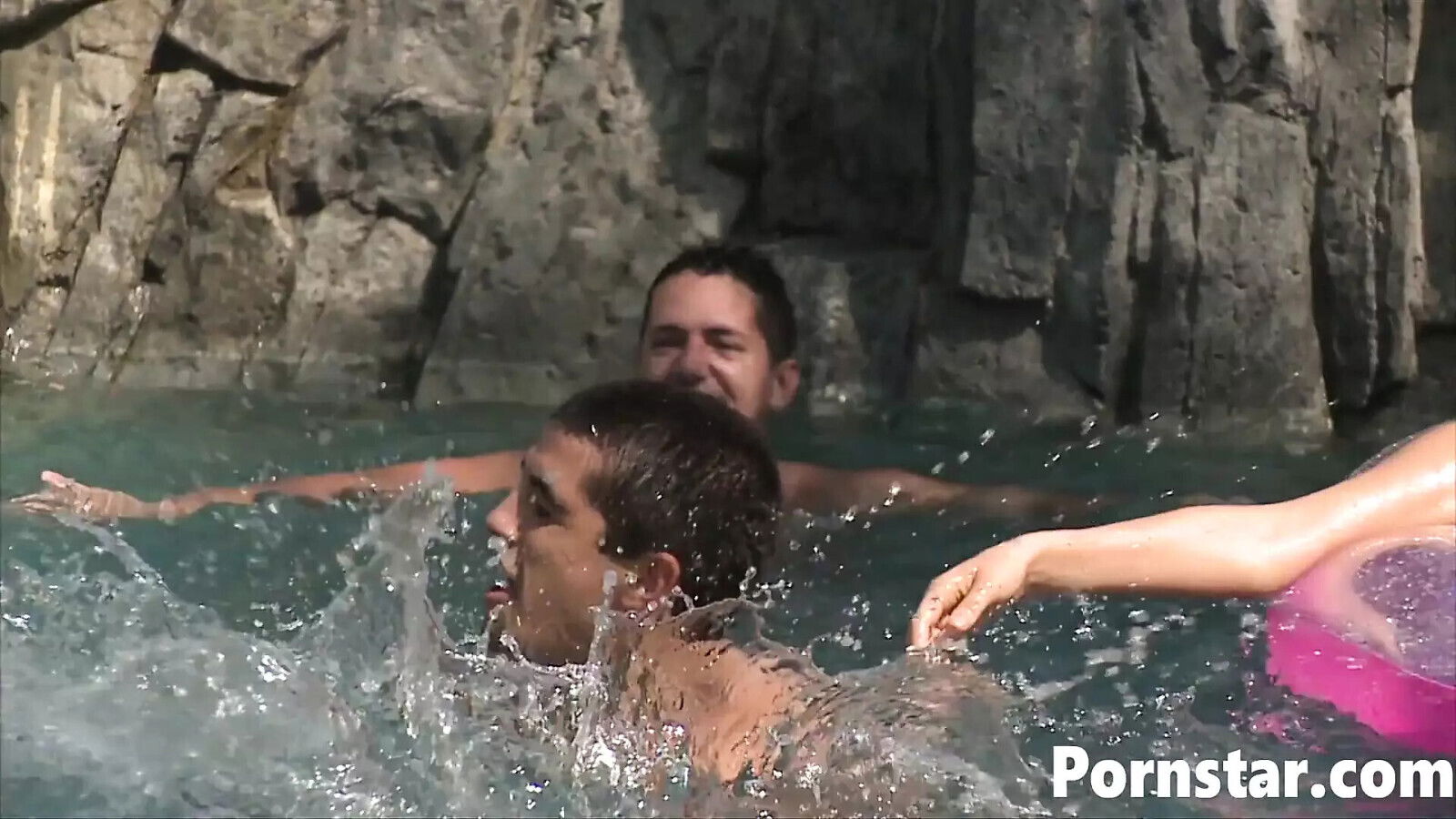 White teens Tara Lynn Foxx, Jaelyn summerfest