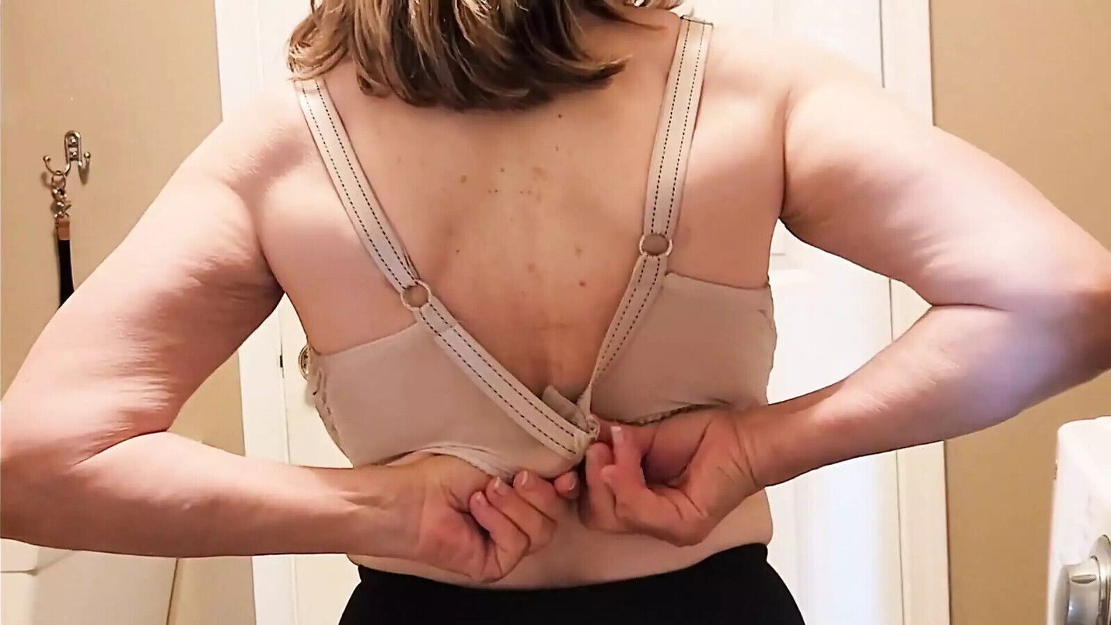 Sharing GILF Body with