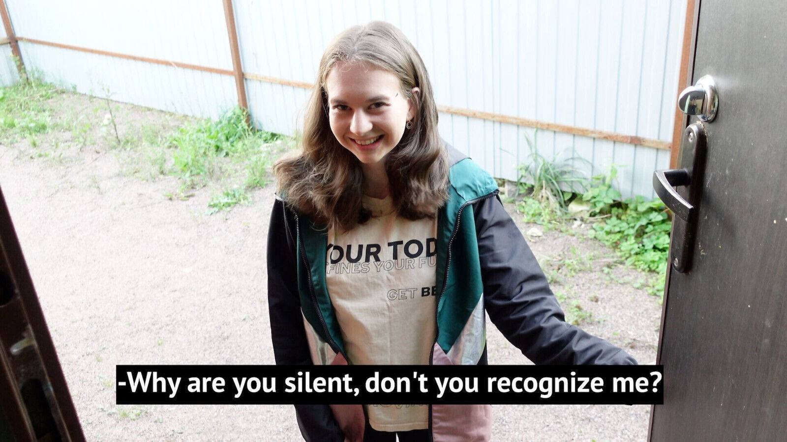 My ex-girlfriend suddenly knocked on my door. 