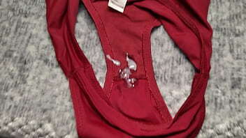 corr&iacute_ sobre calzones rojos mejor amiga