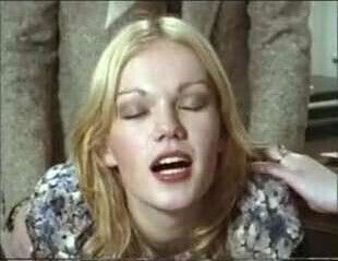 Threesome Brigitte Lahaie Blondes humides (1978)