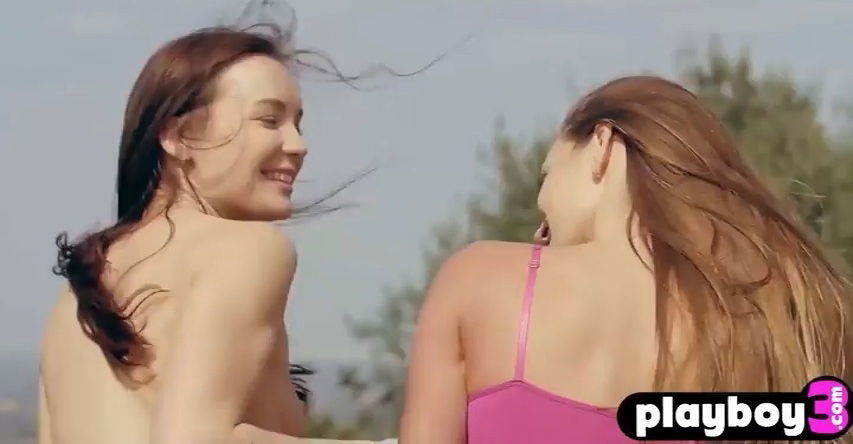 cute lesbians Janeth Tense young Nicole pose totally naked